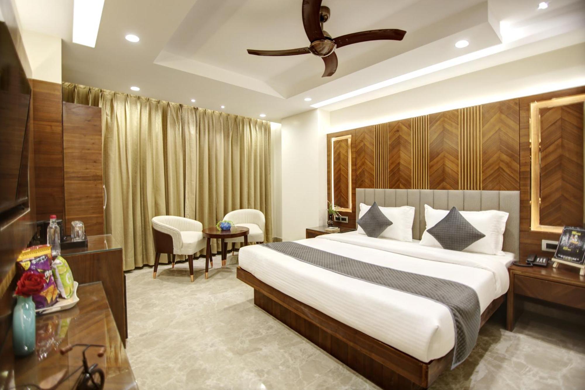 The Vanson Pride Delhi New Delhi Eksteriør bilde